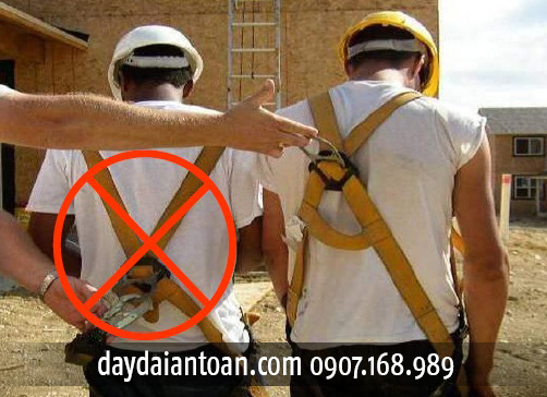Dây đai an toàn Hàn Quốc biết cách dùng thì rất bền Dây đai an toàn Hàn Quốc biết cách dùng thì rất bền